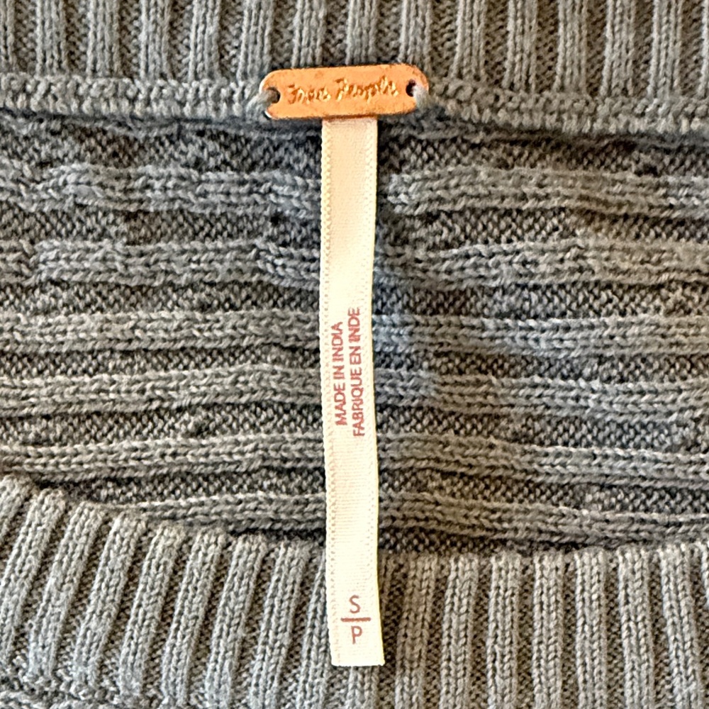 Free People Cropped Sweater - Picture 2 of 5